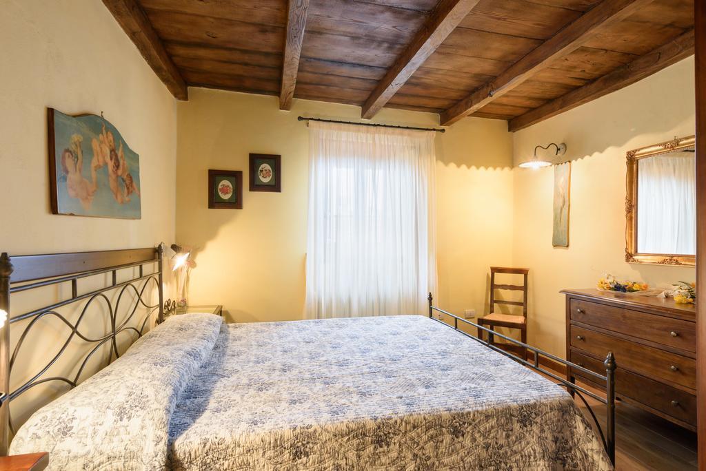 Il Borgo Dei Corsi - Charming Holiday Apartments Ortignano Raggiolo Kültér fotó