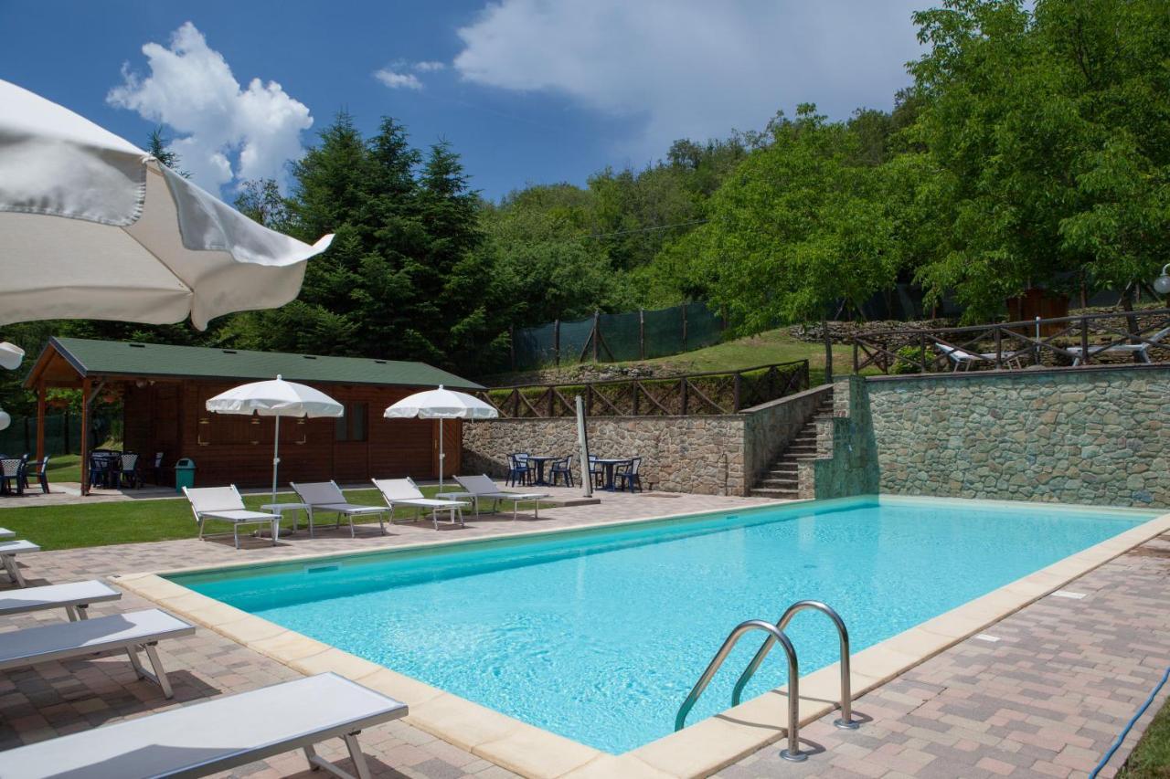 Il Borgo Dei Corsi - Charming Holiday Apartments Ortignano Raggiolo Kültér fotó
